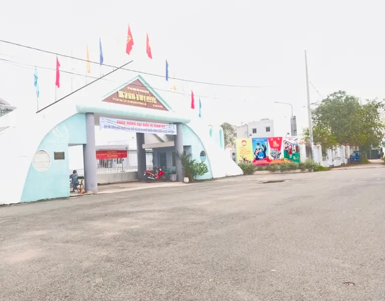 Bán nhà riêng 3 tầng tại Nguyễn Bình, Nhà Bè, mặt tiền 12m, giá 5.99 tỷ... Bán nhà riêng tại Nhà Bè, Hồ Chí Minh 01