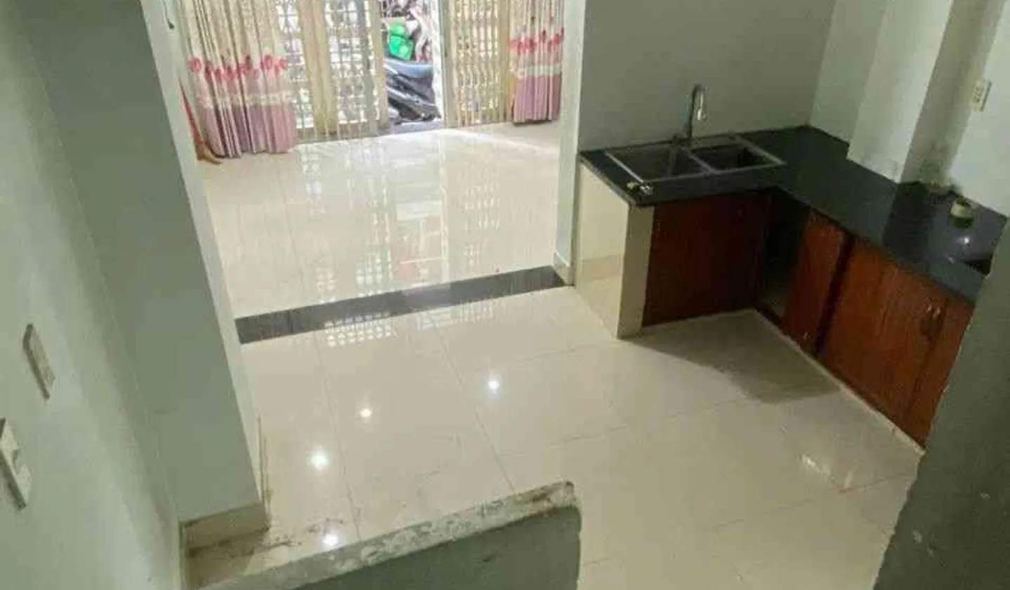 Cơ hội sở hữu nhà riêng trung tâm quận 10 giá hấp dẫn... Bán nhà riêng tại Vườn Lài, Hồ Chí Minh 01