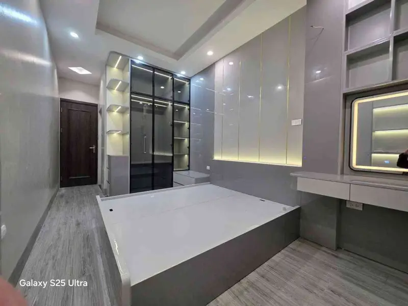 Bán nhà riêng 5 tầng hướng Tây Nam tại quận Hoàng Mai, Hà Nội, giá 6.68 tỷ... Bán nhà riêng tại Vĩnh Tuy, Hà Nội 01