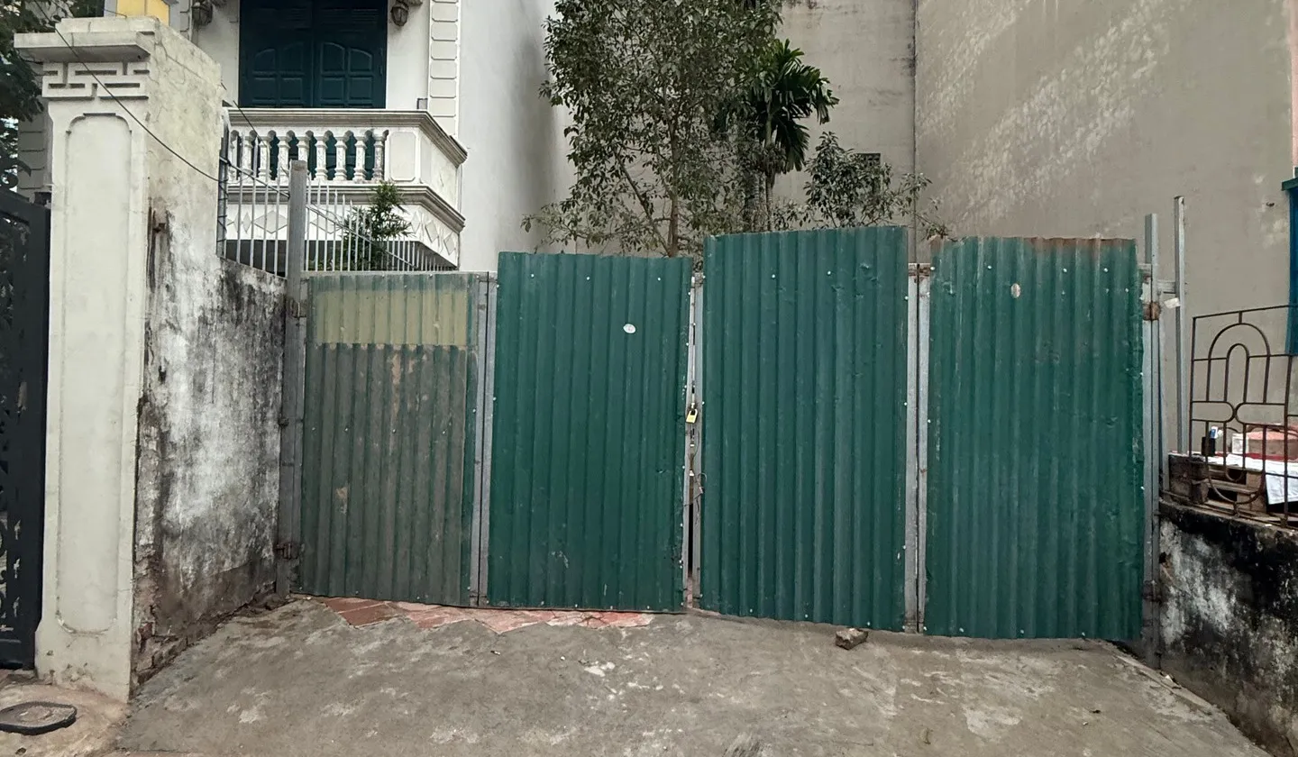 Mảnh Đất Đẹp Hiếm Có Tại Phường Phú Thượng, Hà Nội... Bán đất tại Phú Thượng, Hà Nội 01