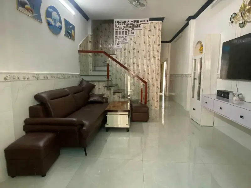 Sát MT Nguyễn Tất Thành - 2 Tầng - 51m2 - Sổ đẹp nở hậu - SHR - Chào 4T nhỉnh... Bán nhà riêng tại Xóm Chiếu, Hồ Chí Minh 01