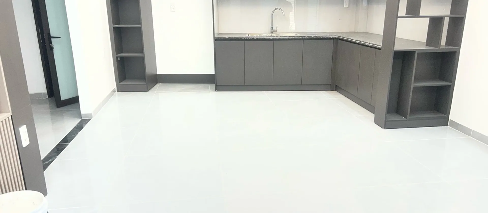 Nhà ba tầng diện tích rộng ngay ngõ Cây Bàng, gần Bạch Mai... Bán nhà riêng tại An Hải, Hải Phòng 01