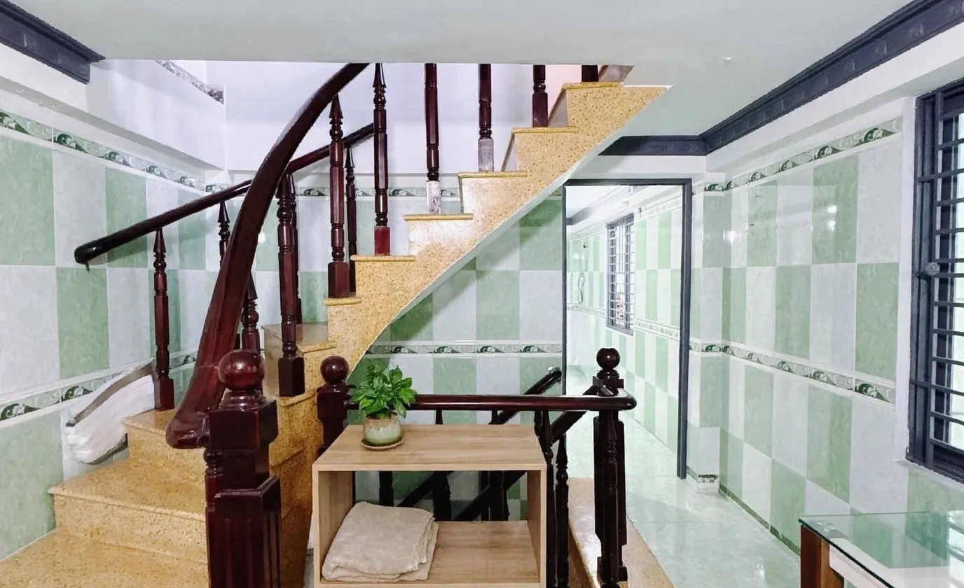 Mặt tiền Tôn Đản - 5 Tầng - 42m² - Thu 360tr/Năm - Sổ vuông đẹp - Nhỉnh 11 tỷ... Bán nhà mặt phố tại Xóm Chiếu, Hồ Chí Minh 01