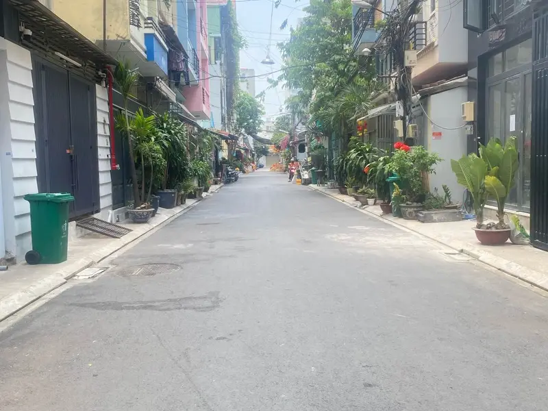 Bán tòa CHDV 2 mặt tiền gần sân bay Tân Sơn Nhất, 20 phòng ngủ... Bán nhà riêng tại Tân Sơn, Hồ Chí Minh 01