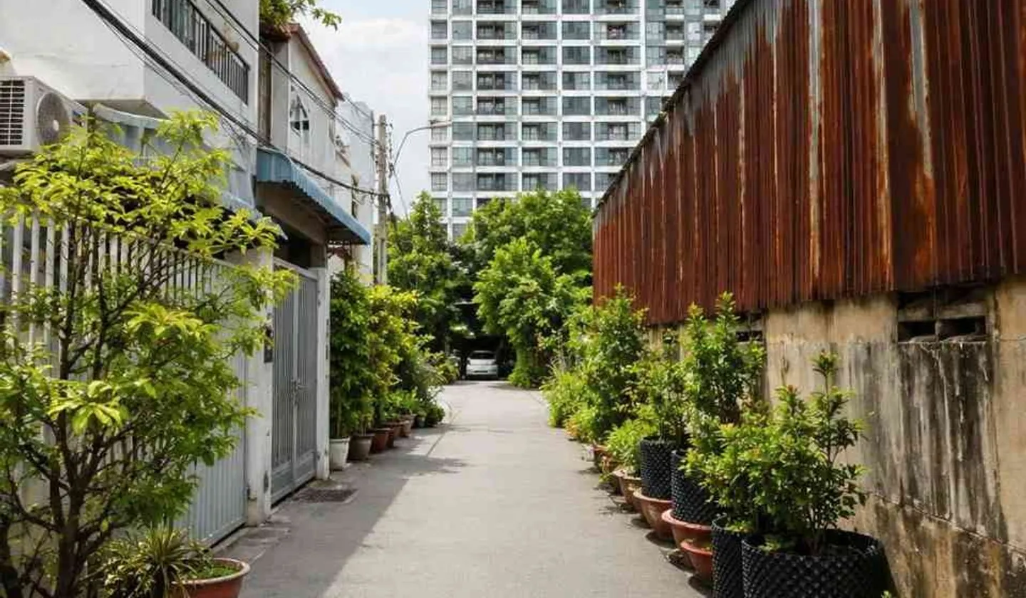 Nhà hẻm xe hơi gần cầu Chà Và , dt 105m2. Giá nhỉnh 10 tỷ... Bán nhà riêng tại Phú Định, Hồ Chí Minh 01