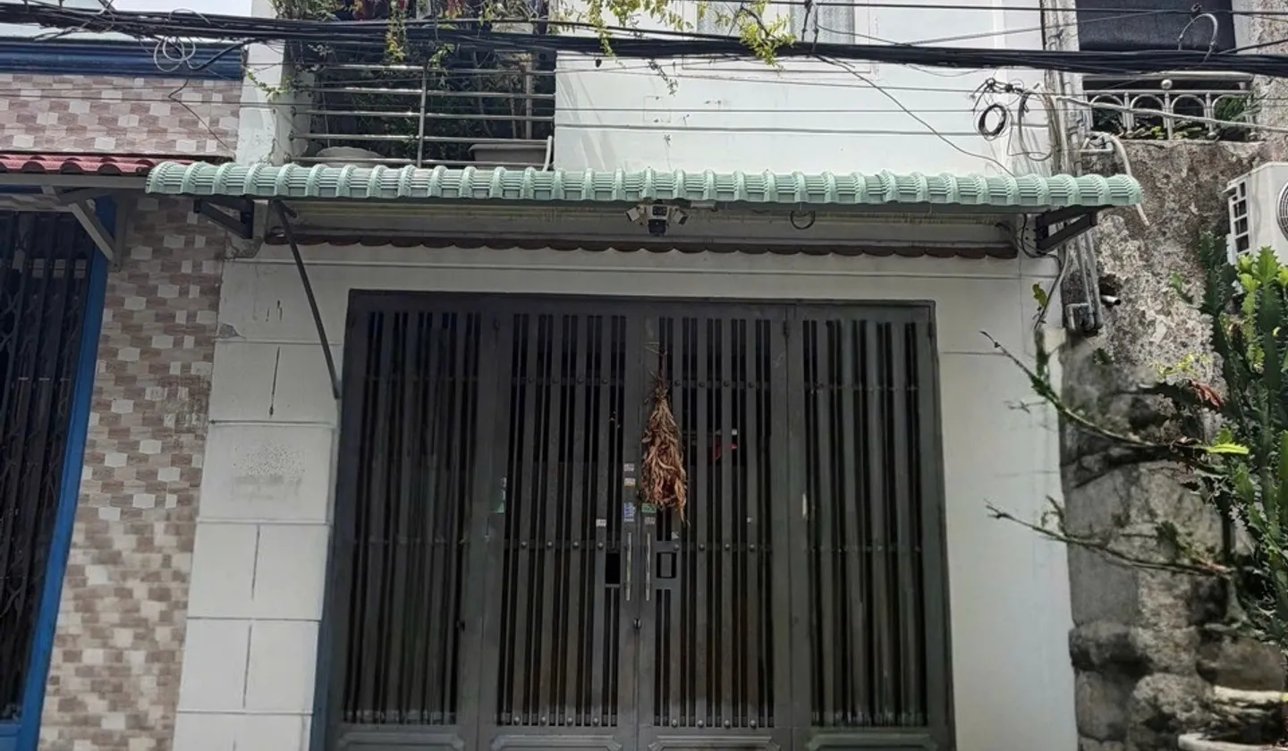 Cơ hội hiếm có sở hữu nhà 2 tầng mới tại Bình Trị Đông BTân, hẻm xe hơi thông, giá chỉ 4.5 tỷ... Bán nhà riêng tại Bình Trị Đông, Hồ Chí Minh 01