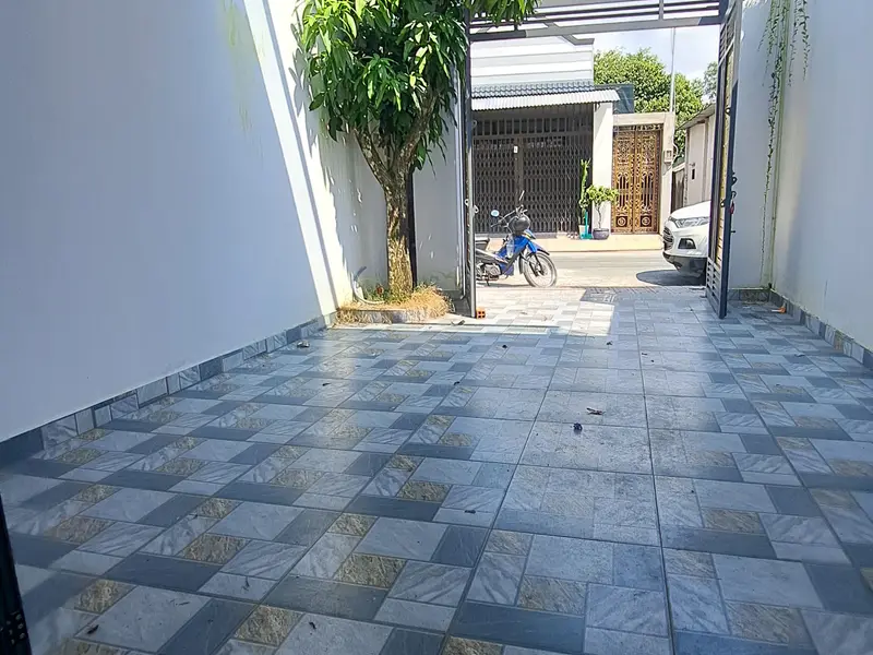 🏡🌼NHÀ MẶT TIỀN TÂN HIỆP HÓC MÔN- TPHCM 
+ MỘT TRỆT MỘT LẦU - 4.Tỷ Xx
+ Diện tích: 4 X 27M Sâu... Bán nhà mặt phố tại Hóc Môn, Hồ Chí Minh 01
