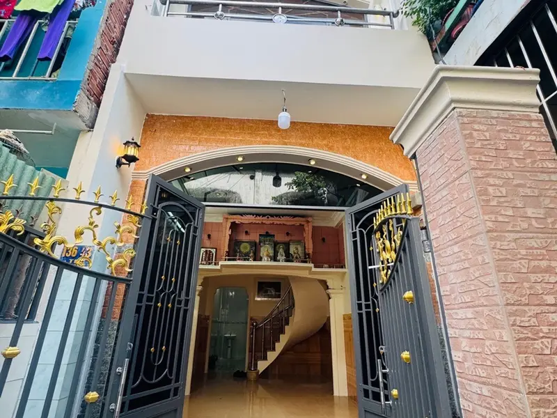 Cơ hội vàng sở hữu nhà 3 tầng trung tâm Quận 11 giá chỉ 5.2 tỷ... Bán nhà riêng tại Phú Thọ, Hồ Chí Minh 01