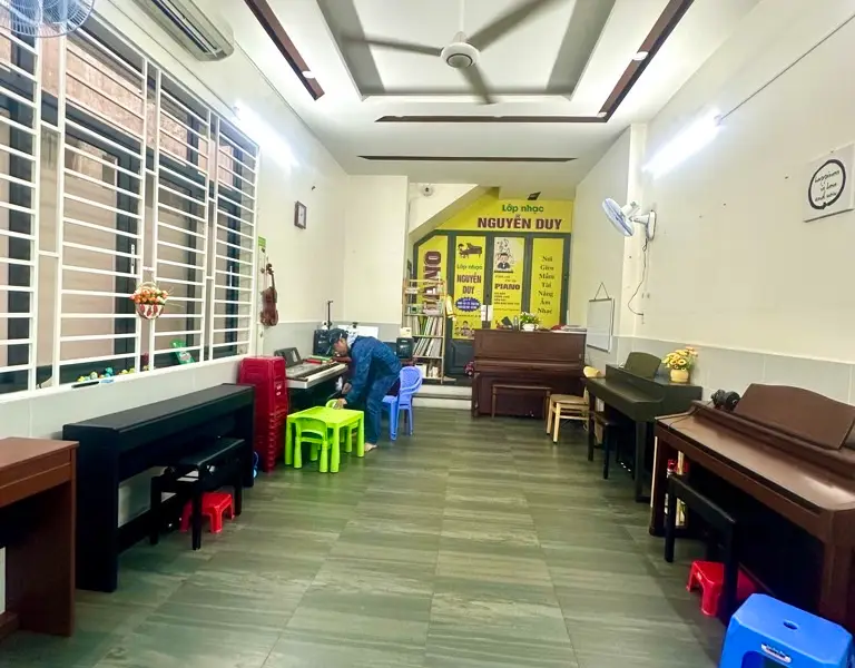 Nhà mặt phố 5 tầng, diện tích 96m2, giá 19.2 tỷ tại Tân Bình... Bán nhà mặt phố tại Tân Sơn Nhất, Hồ Chí Minh 01
