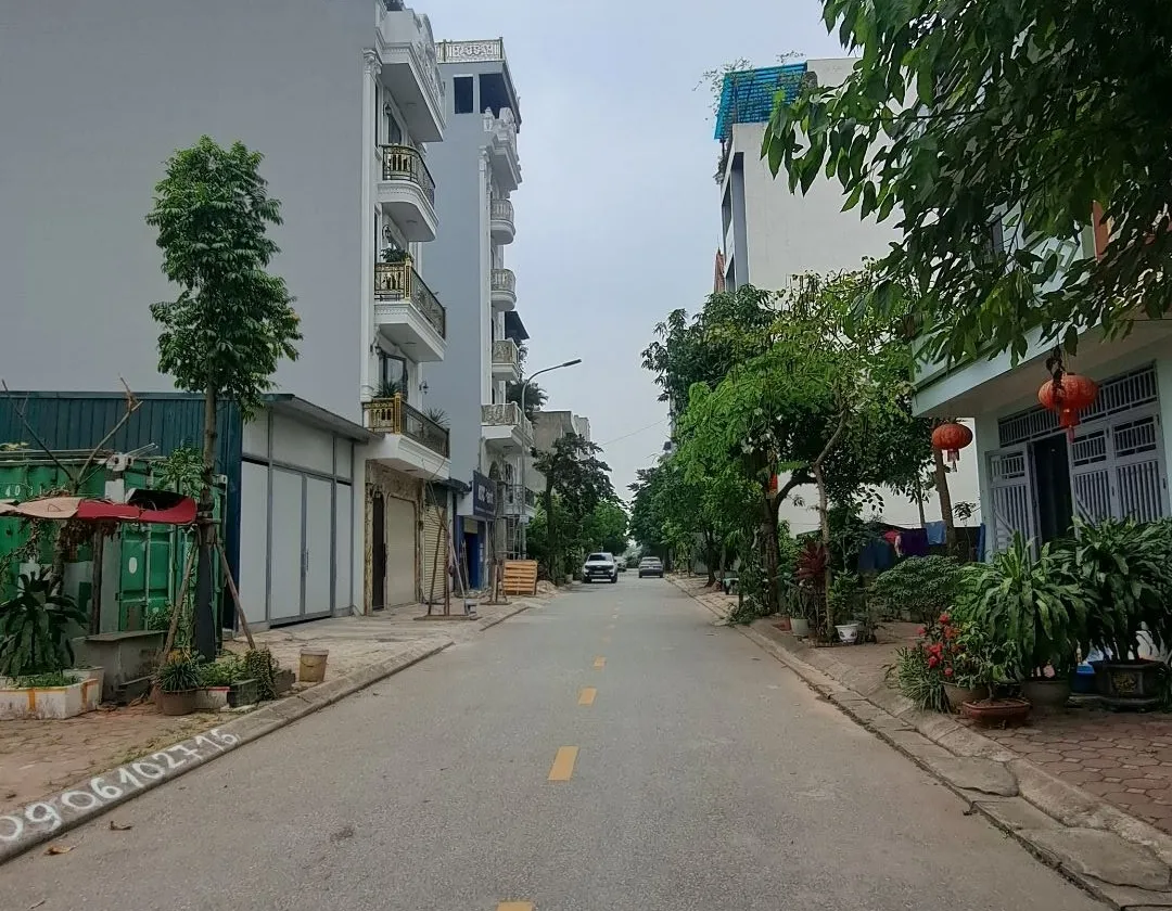 BÁN ĐẤT TÁI ĐỊNH CƯ THẠCH BÀN 90M2- MT 5.3m- VỈA HÈ, Ô TÔ TRÁNH - 25 Tỷ... Bán đất tại Long Biên, Hà Nội 01