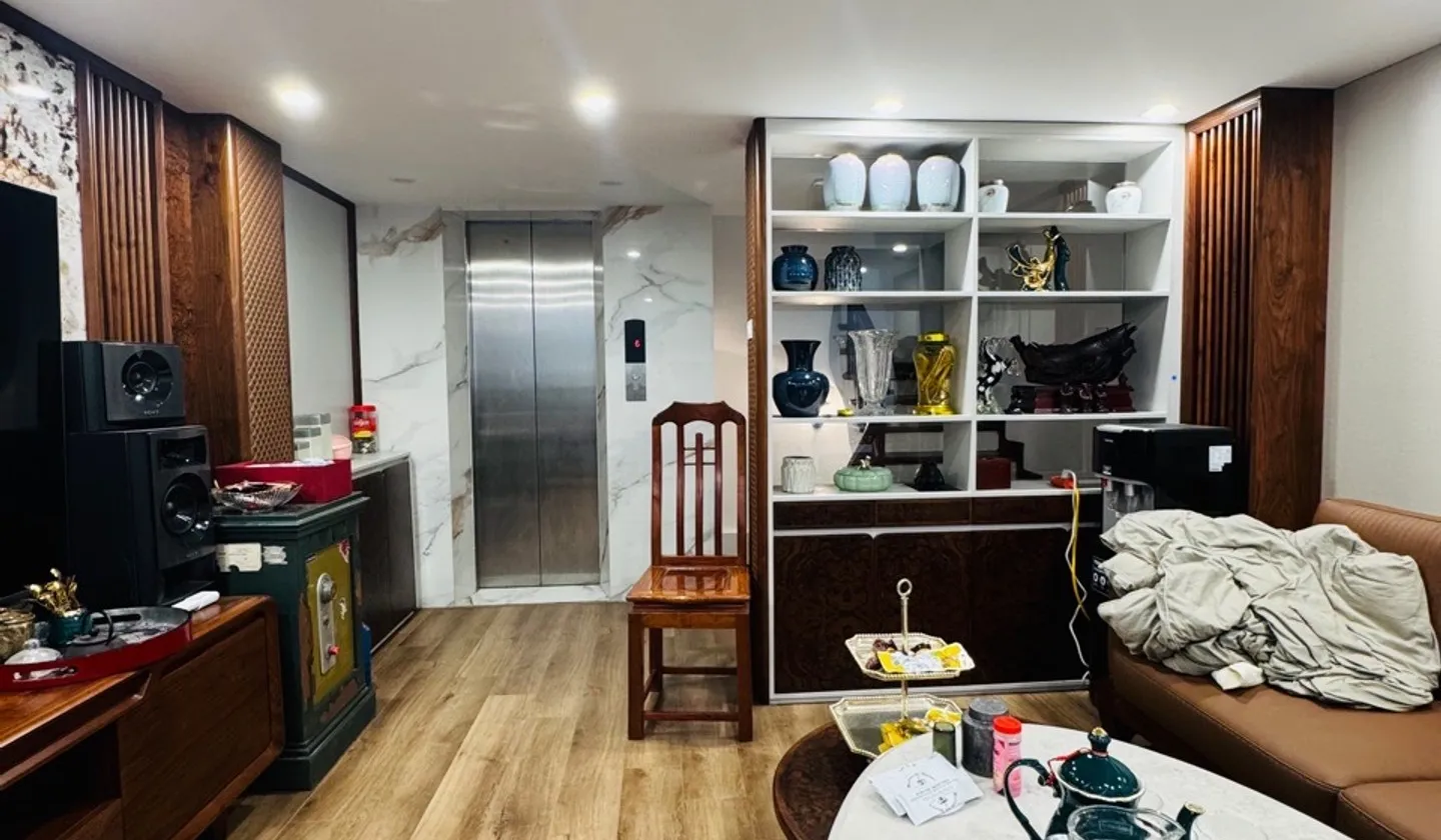 Nhà mặt phố 8 tầng thang máy vỉa hè ô tô dừng tránh Bồ Đề, Long Biên. Giá tốt sở hữu ngay... Bán nhà mặt phố tại Bồ Đề, Hà Nội 01