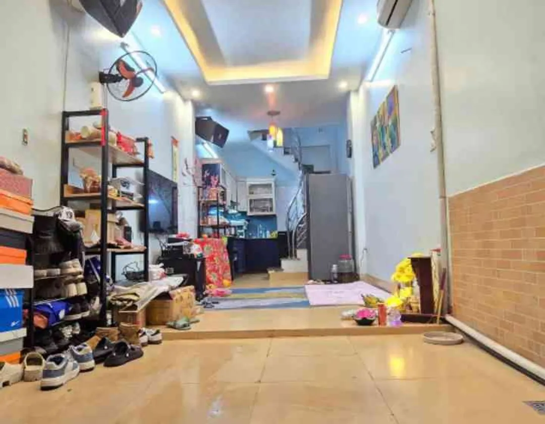 BÁN NHÀ TRẠI CÁ - 30M2 - 5 TẦNG - SÁT PHỐ - LÔ GÓC - FULL 5 TẦNG - Ở LUÔN - AN SINH ĐỈNH.... Bán nhà riêng tại Tương Mai, Hà Nội 01
