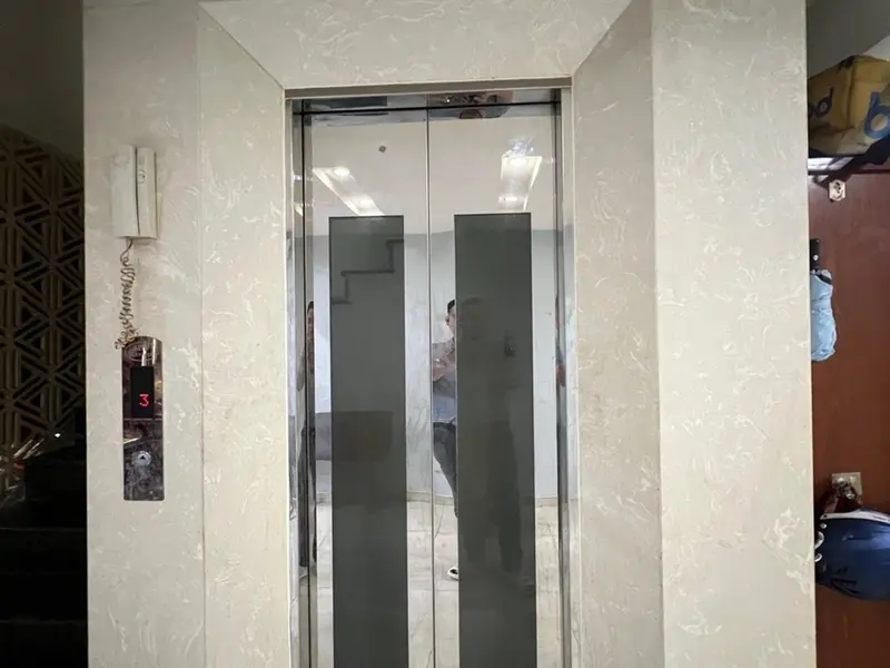 Nhà Phan Xích Long 5 Tầng, 10PN, Giá Ưu Đãi... Bán nhà riêng tại Cầu Kiệu, Hồ Chí Minh 01