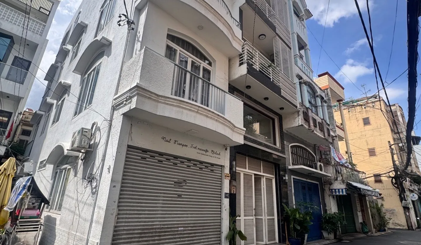 Bán nhà riêng Trương Quốc Dung 48.6m2 4 tầng nhiều phòng, phù hợp kinh doanh... Bán nhà riêng tại Phú Nhuận, Hồ Chí Minh 01