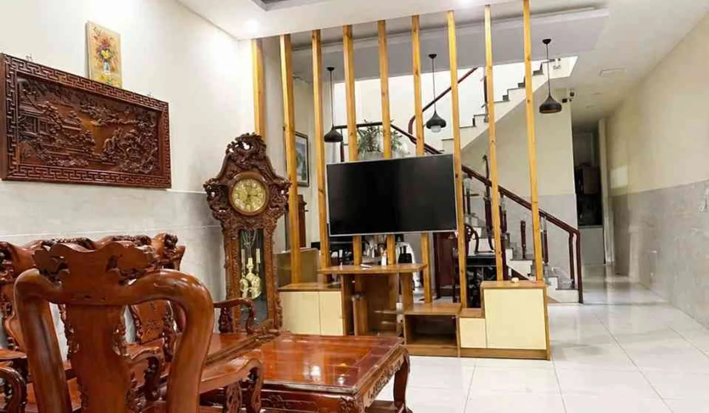Bán nhà 2 tầng 99m2 gần Gigamall Thủ Đức, giá 9.3 tỷ... Bán nhà riêng tại Hiệp Bình, Hồ Chí Minh 01