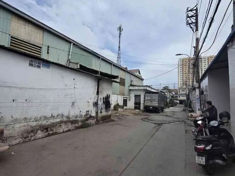 Bán nhà riêng hẻm xe tăng gần mặt tiền Hương Lộ 80 Bình Tân... Bán nhà riêng tại Bình Tân, Hồ Chí Minh 01