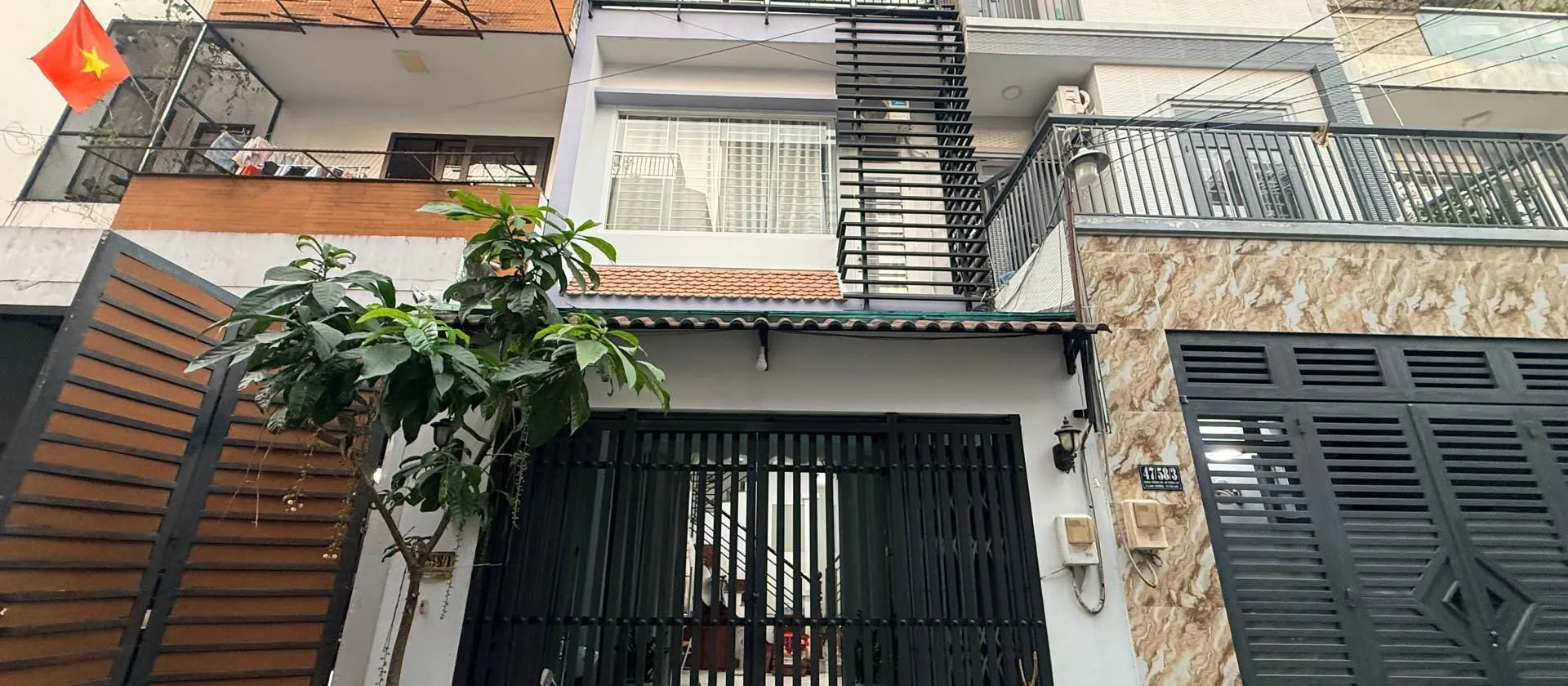 Nhà hẻm ô tô Trường Lưu, Long Trường, TP Thủ Đức, 52m2, ngang 4,4m, 3 tầng 3pn. Giá 5,3 tỷ... Bán nhà riêng tại Long Trường, Hồ Chí Minh 01