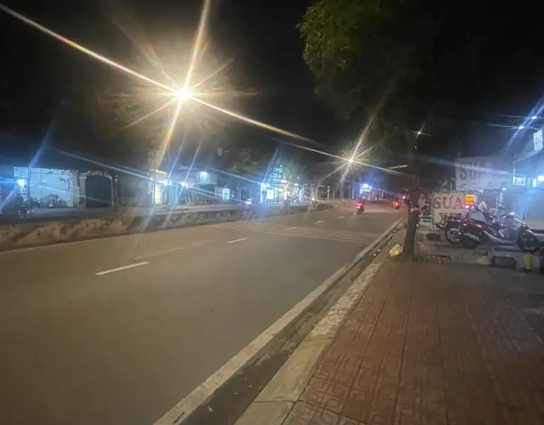 Bán mặt tiền Huỳnh Tấn Phát - nhà bè. Chủ nợ ngân hàng bán gấp... Bán nhà mặt phố tại Nhà Bè, Hồ Chí Minh 01