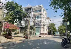 Bán nhà mặt phố 2 tầng 152m2 tại Bình Chánh giá 10,2 tỷ 0948769331... Bán nhà mặt phố tại Bình Hưng, Hồ Chí Minh 09