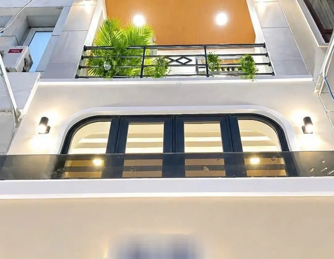 CHỈ 5.95 TỶ - 32M2 NỞ HẬU - 4 TẦNG BTCT - TĂNG BẠT HỔ - BÌNH THẠNH - SÁT MẶT TIỀN... Bán nhà riêng tại Bình Lợi Trung, Hồ Chí Minh 01