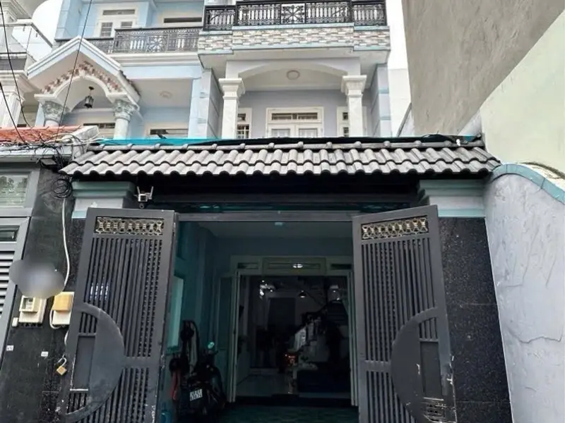 Nhà riêng 3 tầng hiện đại tại phường An Hội Tây, Hồ Chí Minh... Bán nhà riêng tại An Hội Tây, Hồ Chí Minh 01
