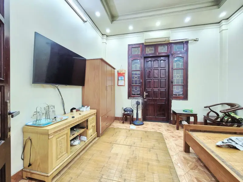 Bán nhà mặt phố Bùi Xương Trạch - 5 tầng, kinh doanh tấp lập nhưng giá mặt ngõ, 9.2 tỷ... Bán nhà mặt phố tại Định Công, Hà Nội 01