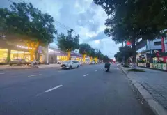 Kho, nhà xưởngQUỸ ĐẤT 6.900M² MT PHẠM HÙNG – DÒNG TIỀN 450TR/THÁNG – 180 TỶ
0762,658,926... Bán kho, nhà xưởng tại Hòa Xuân, Đà Nẵng 03