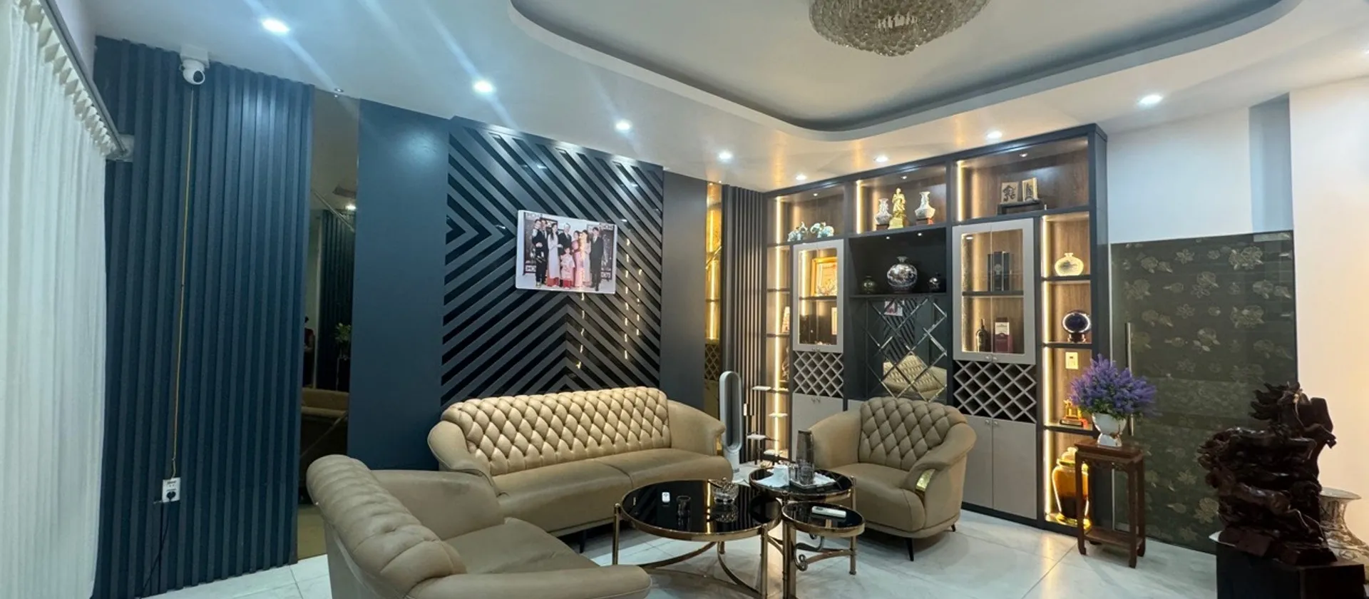 Nhà 5 Tầng Thang Máy Trung Tâm Thành Phố, Mặt Tiền Rộng, Cách Mặt Phố Hoàng Văn Thụ Chỉ 30 Mét... Bán nhà riêng tại Hồng Bàng, Hải Phòng 01
