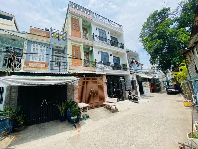 NHÀ 3 LẦU SÁT NÁCH NGUYỄN DUY TRÌNH – BÌNH TRƯNG TÂY Q2... Bán nhà mặt phố tại Bình Trưng, Hồ Chí Minh 01