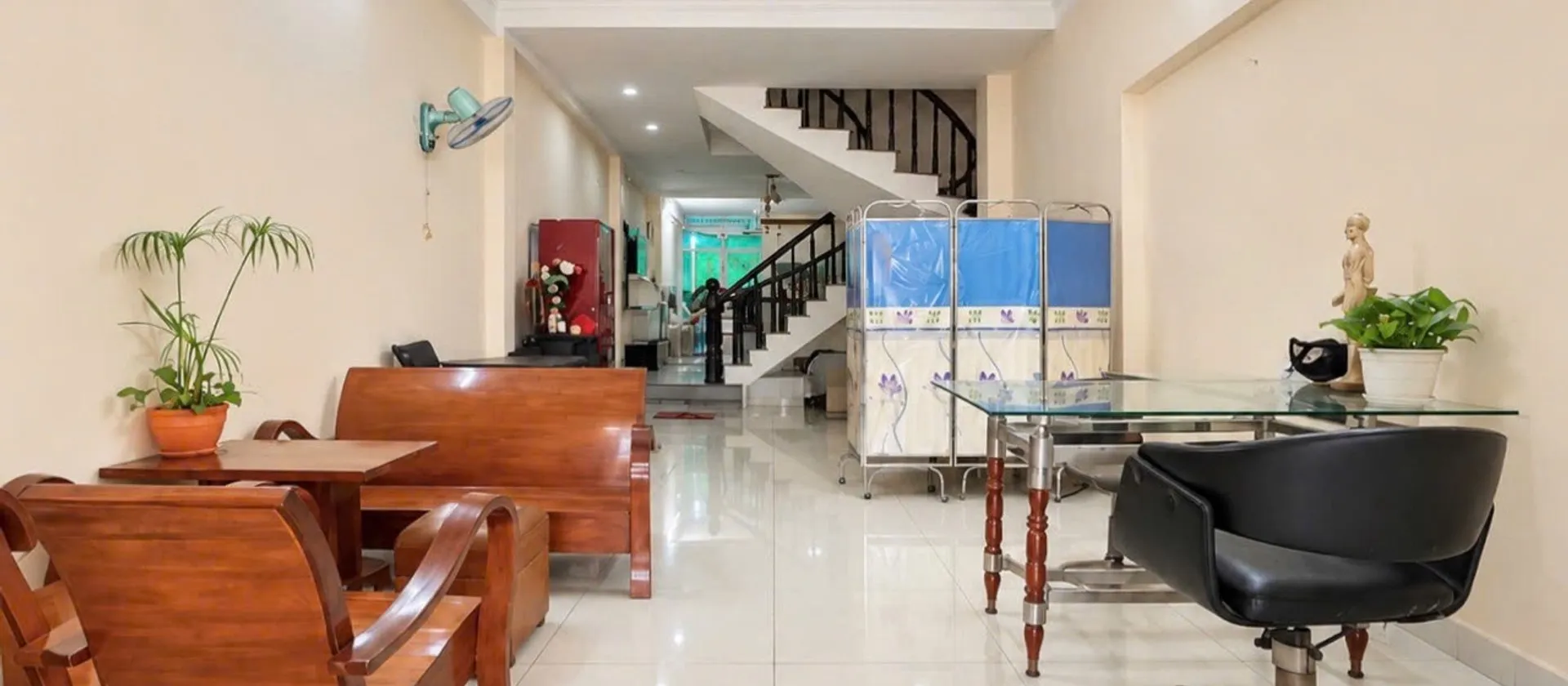 Bán nhà mặt phố phường Tân Phú, Hồ Chí Minh, diện tích 100 m2, pháp lý có sổ, giá 19 tỷ đồng... Bán nhà mặt phố tại Tân Phú, Hồ Chí Minh 01