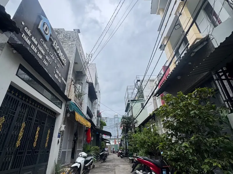 Ngay Aeon Tân Phú, Hương Lộ 3, 4x15m ( Nở Hậu 4,2m ) Chỉ Nhỉnh 5₫... Bán nhà riêng tại Bình Hưng Hòa, Hồ Chí Minh 01