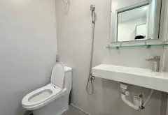 CHUNG CƯ MẶT ĐƯỜNG 85-87 HOÀ HƯNG Quận 10 - 70M2 - MỚI FULL NỘI THẤT NHỈNH 2 TỶ.... Bán căn hộ chung cư tại Hòa Hưng, Hồ Chí Minh 07