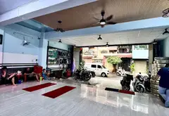 Nhà phố mặt tiền 9m, 8 tầng, vị trí chiến lược cạnh Quận 1... Bán nhà mặt phố tại Chợ Quán, Hồ Chí Minh 04