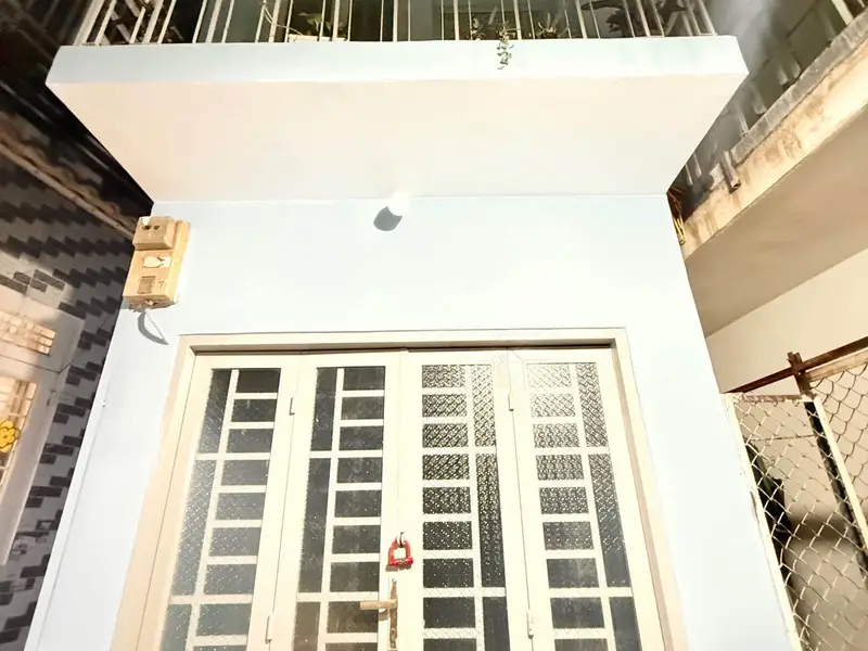 Cơ hội vàng sở hữu nhà lô góc 2 tầng sát Quận 1, giá hạ 2.15 tỷ... Bán nhà riêng tại Gia Định, Hồ Chí Minh 01