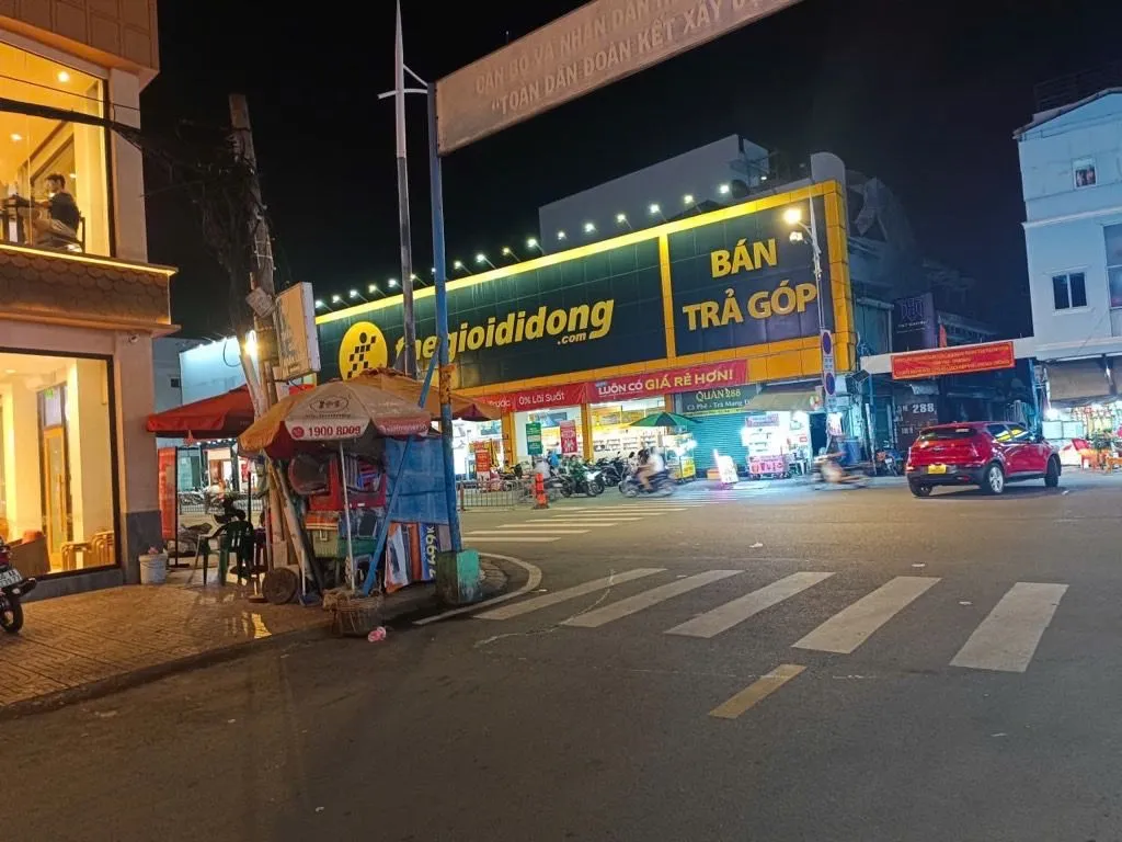 NHÀ NHỎ XINH NGAY LÀNG ỐC – QUẬN 8... Bán nhà riêng tại Chánh Hưng, Hồ Chí Minh 01