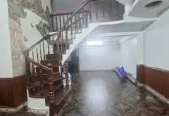 Nhà phân lô ô tô đỗ cửa, cách phố chỉ 50m... Bán nhà riêng tại Láng, Hà Nội 03