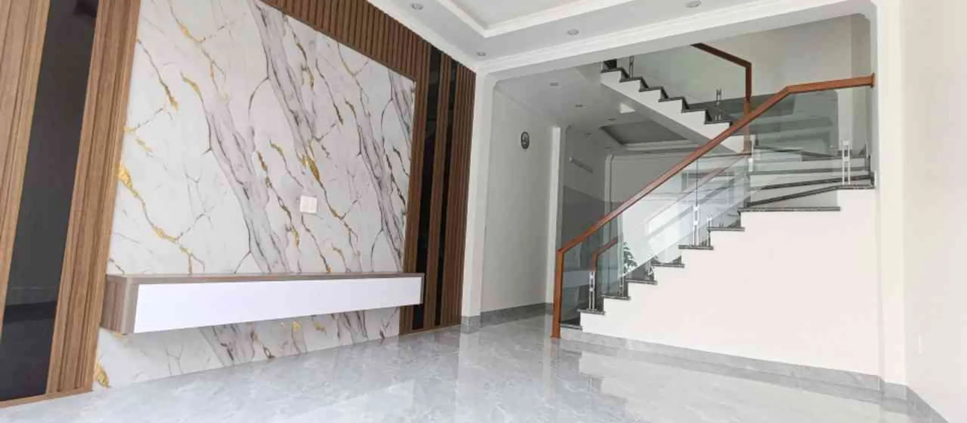 Nhà ba tầng kiên cố tại khu vực Dã Tượng, Lung Hưng Đạo, Dương Kinh... Bán nhà riêng tại Hưng Đạo, Hải Phòng 01