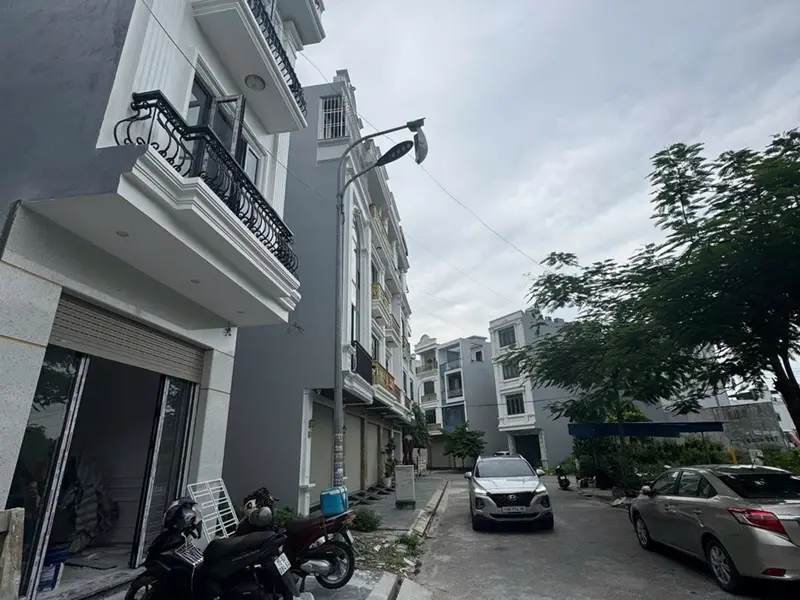 🔥 NHÀ MỚI TĐC TAM KỲ | 40M² × 4 TẦNG | MT 4M | 4PN – 3WC | ĐỐI DIỆN CÔNG VIÊN | GIÁ 6,2 TỶ... Bán nhà mặt phố tại Lê Chân, Hải Phòng 01