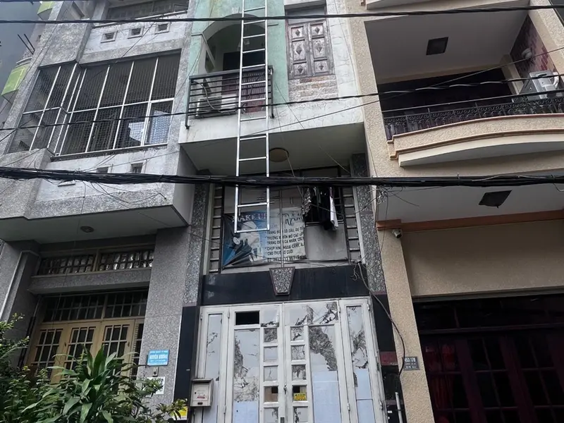 NHÀ ĐẸP QUẬN 3 – HẺM XE HƠI NGỦ TRONG NHÀ – KHU DÂN TRÍ CAO – GẦN TRƯỜNG SA - DÒNG TIỀN THUÊ 22tr/... Bán nhà riêng tại Nhiêu Lộc, Hồ Chí Minh 01
