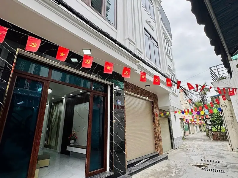 Nhà riêng 3 tầng hiện đại gần Hồ Sen, thiết kế tiện nghi tại khu đông dân cư... Bán nhà riêng tại Lê Chân, Hải Phòng 01