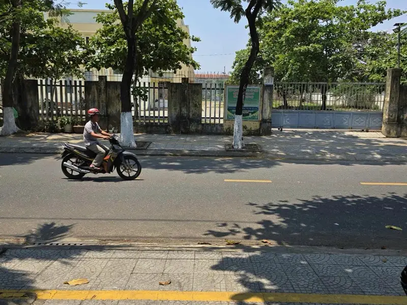 Cơ hội sở hữu nhà mặt tiền sầm uất gần biển Thanh Khê giá tốt... Bán nhà mặt phố tại Thanh Khê, Đà Nẵng 01