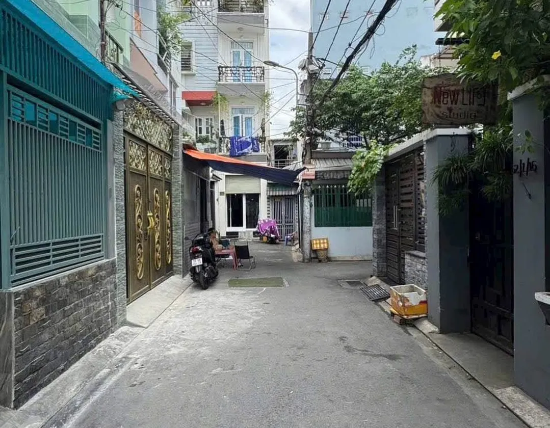 Bán nhà riêng 2 tầng tại Trương Công Định, diện tích 40m2, pháp lý rõ ràng... Bán nhà riêng tại Tân Bình, Hồ Chí Minh 01