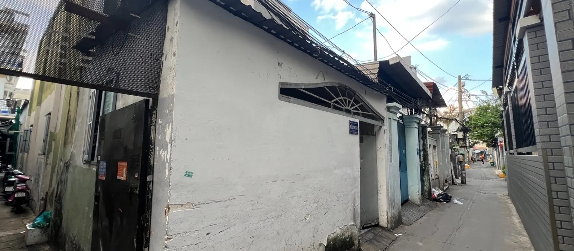 Cơ hội hiếm sở hữu nhà đẹp tại Lâm Văn Bền với giá tốt... Bán nhà riêng tại Tân Thuận, Hồ Chí Minh 01