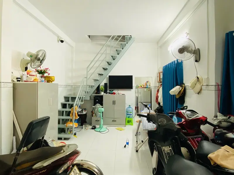 Nhà 2 tầng 34m2 ngang 9m, hẻm ô tô phường Tân Sơn Nhì... Bán nhà riêng tại Tân Sơn Nhì, Hồ Chí Minh 01