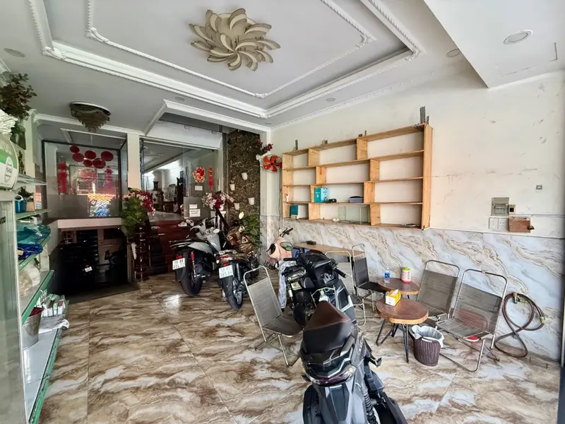 Bán nhà mặt phố 7 tầng, 8 phòng ngủ, kinh doanh tại Tân Bình... Bán nhà mặt phố tại Tân Bình, Hồ Chí Minh 01