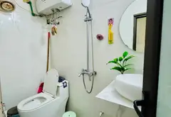 Nhà đẹp lung linh Hoàng mai. GẦN trung tâm thương mại lớn. GẦN BỆNH VIỆN GIAO THÔNG tứ tung... Bán nhà riêng tại Định Công, Hà Nội 02