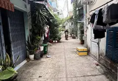 Nhà 44m2 2 tầng giá 2.5 tỷ quận Bình Tân, hẻm xe hơi... Bán nhà riêng tại Bình Hưng Hòa, Hồ Chí Minh 09