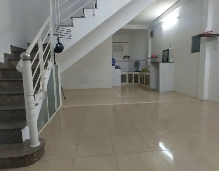 Bán nhà 2 tầng 70,5m² tại Tân Bình, gần đại học, có 5 phòng ngủ... Bán nhà riêng tại Bảy Hiền, Hồ Chí Minh 01