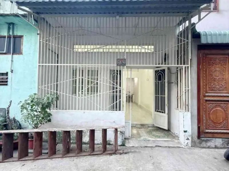 🏡🔥 NHÀ SÁT KDC VĨNH LỘC – Ô TÔ ĐỖ CỬA – GIÁ CHỈ 3.480 TỶ! 🔥🏡
✨DT. 4.2 X 12... Bán nhà riêng tại Bình Tân, Hồ Chí Minh 01