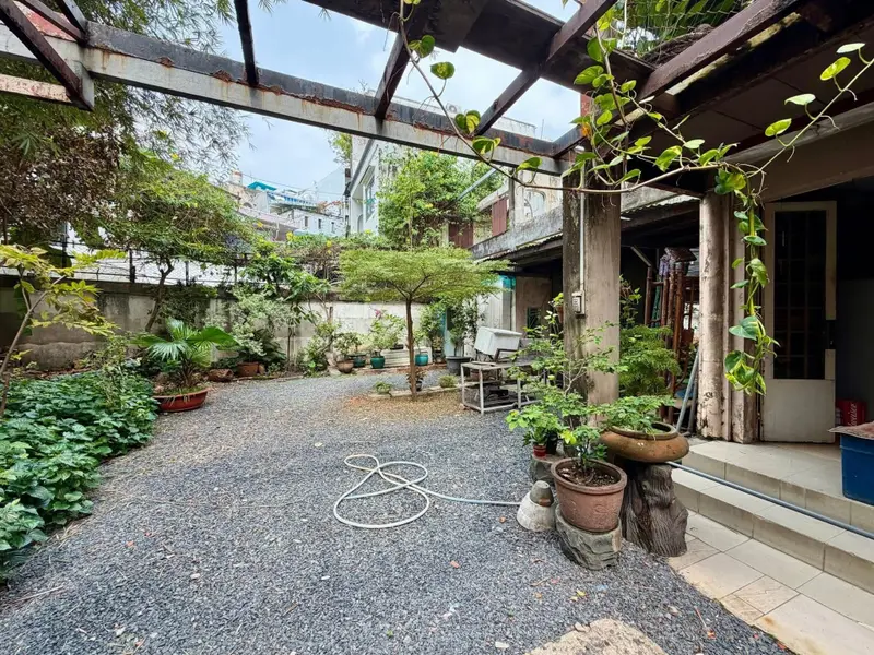 Bán đất diện tích 56m², mặt tiền 4.4m tại Phường 5, Quận Phú Nhuận... Bán đất tại Đức Nhuận, Hồ Chí Minh 01